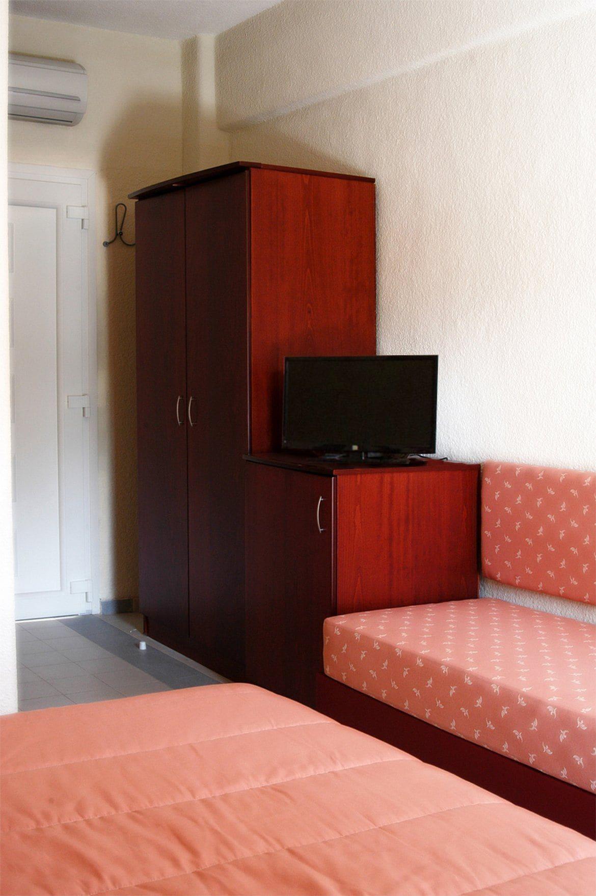 Xenios Loutra Village Beach Hotel 아기아 파라스케비 외부 사진