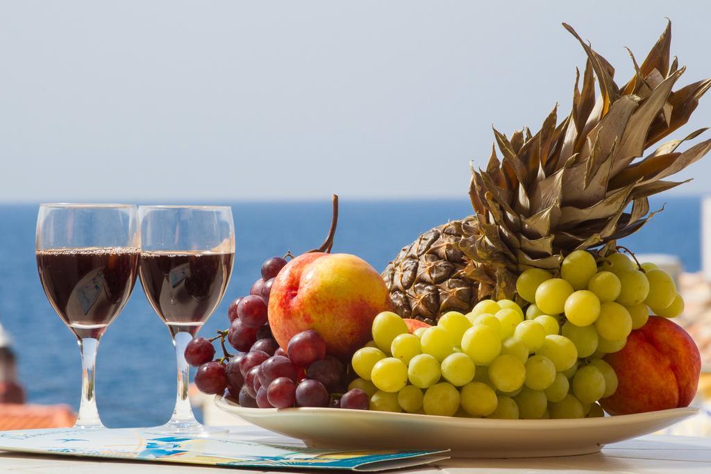 Xenios Loutra Village Beach Hotel 아기아 파라스케비 외부 사진